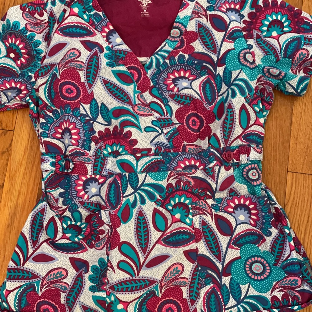 Med couture scrub top